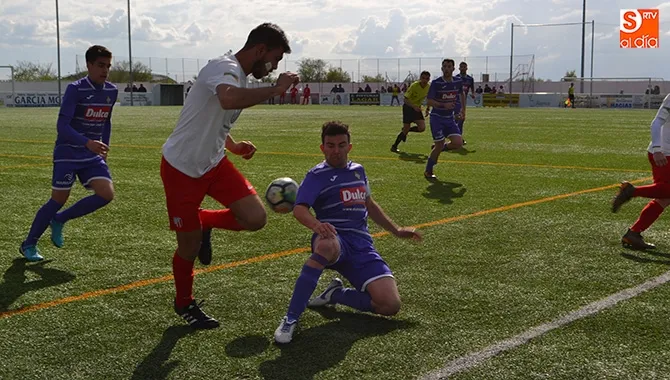 El Luis García acogía un intenso enfrentamiento entre el CD Peñaranda y la UD Santa Marta