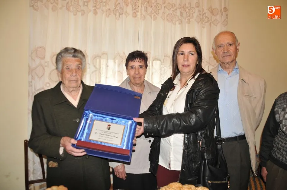 Foto 10 - Regina Villoria alcanza los 100 a&ntilde;os de una vida activa y saludable    &nbsp;  