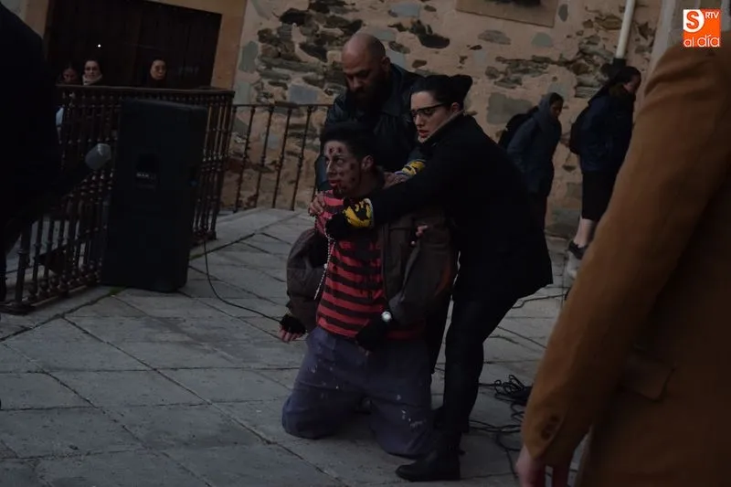 Foto 8 - Alba de Tormes vive su noche m&aacute;s terror&iacute;fica de la mano de la Survival Zombie