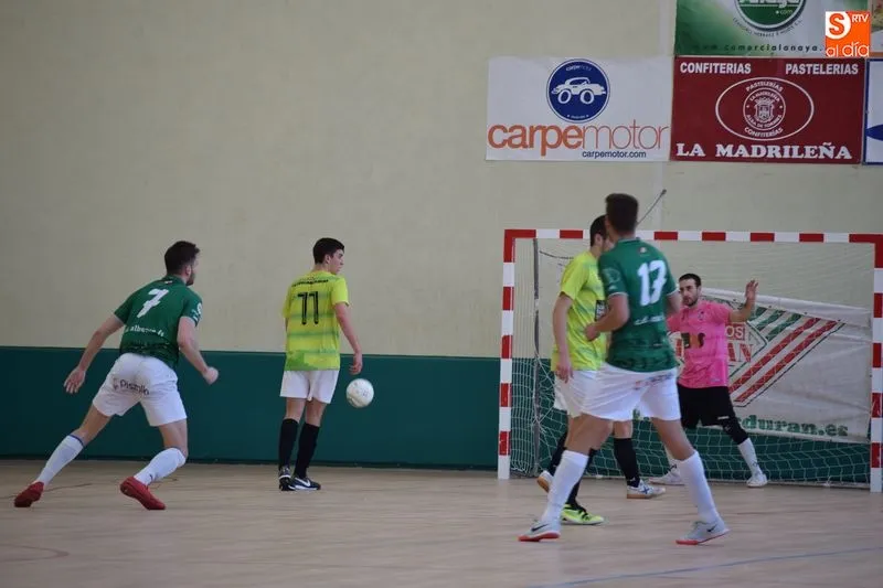 Foto 4 - El Piensos Dur&aacute;n Albense tampoco suma ante Cu&eacute;llar (2-4)