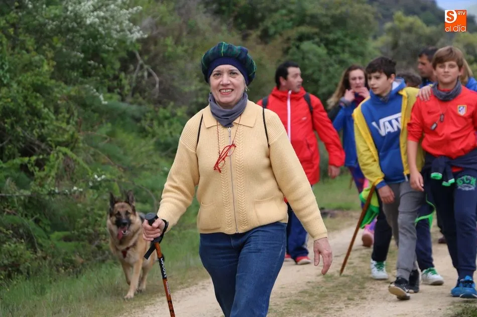 Foto 9 - El mal tiempo no resta participaci&oacute;n a la VI Marcha Solidaria por Las Arribes  