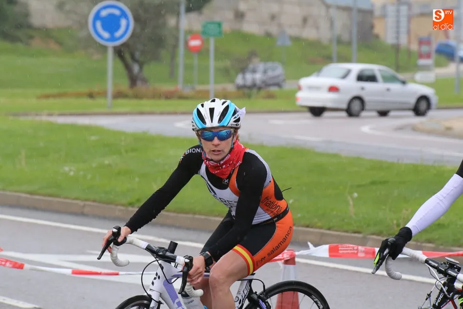 Foto 3 - Salamanca acoge con &eacute;xito su I Duatl&oacute;n por relevos organizado por el Triatl&oacute;n Charro