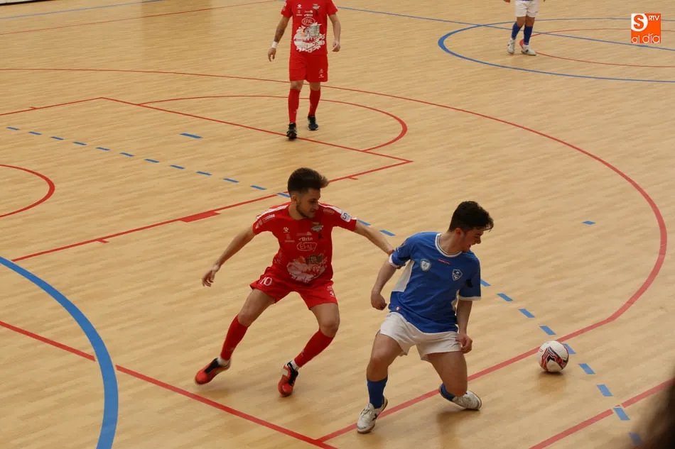 Foto 9 - La Alamedilla acoge el partido entre el Segovia y el combinado de amigos de Rodrigo