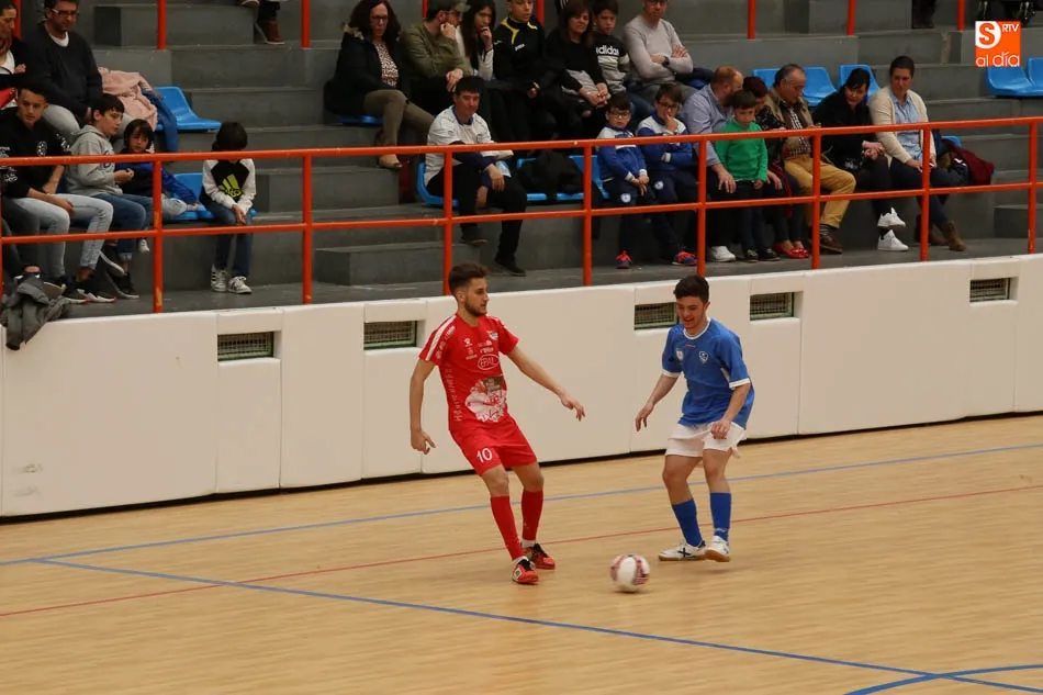 Foto 8 - La Alamedilla acoge el partido entre el Segovia y el combinado de amigos de Rodrigo
