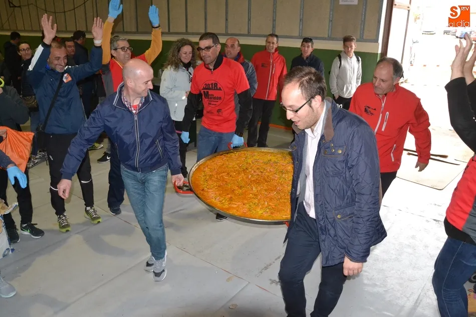 Foto 5 - Los huevos fritos con farinato culminan una larga ma&ntilde;ana de deporte y fiesta  