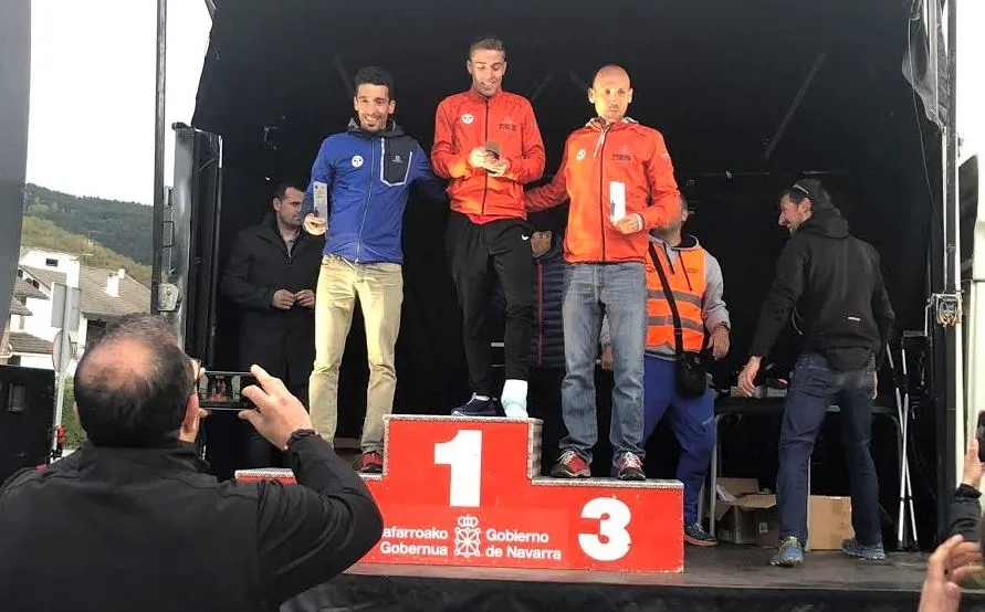 Foto 3 - &Aacute;lvaro Ramos Pe&ntilde;a revalida el t&iacute;tulo de campe&oacute;n de Navarra en la Nafarroa Extrem  