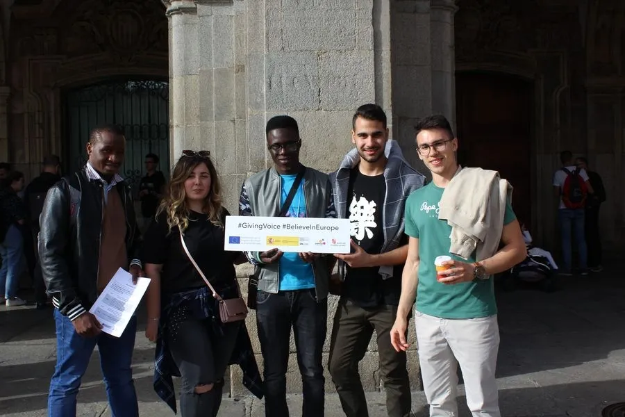 Foto 2 - J&oacute;venes europeos se forman en Salamanca para incrementar sus oportunidades laborales  