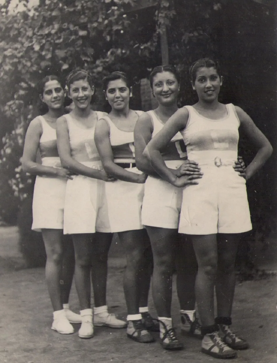 Foto 9 - Las ni&ntilde;as del gancho