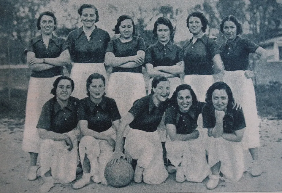 Foto 7 - Las ni&ntilde;as del gancho