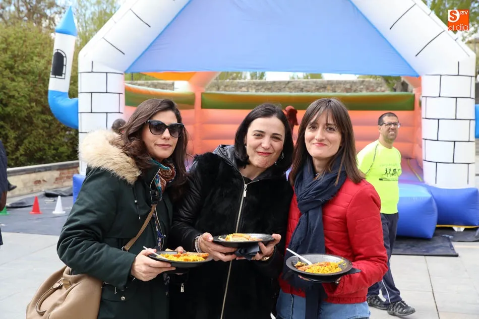 Foto 2 - Las fiestas de UGT y CCOO re&uacute;nen a los afiliados con motivo del 1 de mayo  