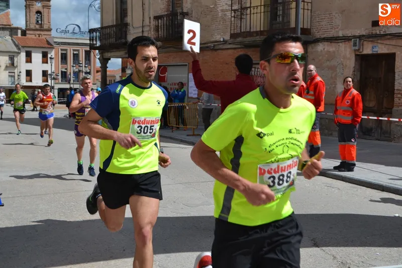 Foto 6 - Isabel Almaraz y Pablo Rodr&iacute;guez se llevan una concurrida XXVI Carrera Padres, Hijos y Abuelos de...