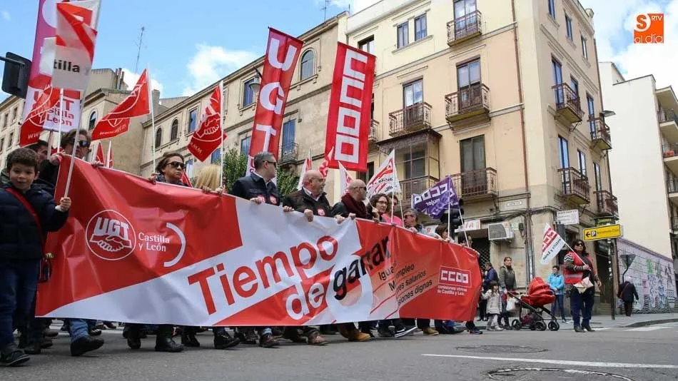 Las manifestaciones del Día del Trabajador tienen como centro a las mujeres y las pensiones