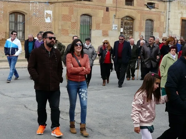 Foto 3 - La misa en honor a San Jos&eacute; Obrero re&uacute;ne a los vecinos