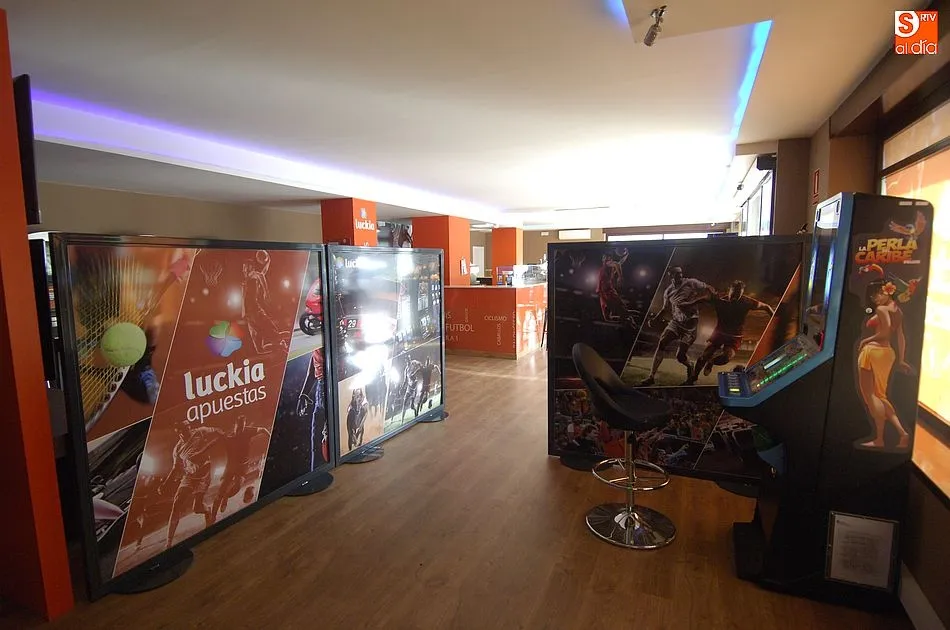 Foto 11 - La emoci&oacute;n de las apuestas llega a Mir&oacute;briga de la mano de Luckia