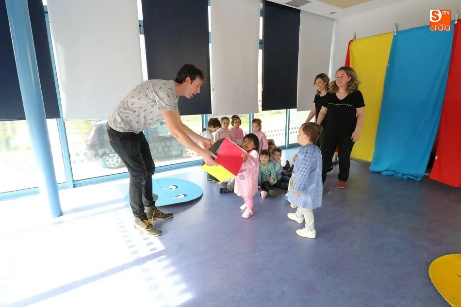 Foto 5 - Educando con arte en las II Jornadas Familiares &lsquo;Emociona-te&rsquo;&nbsp;
