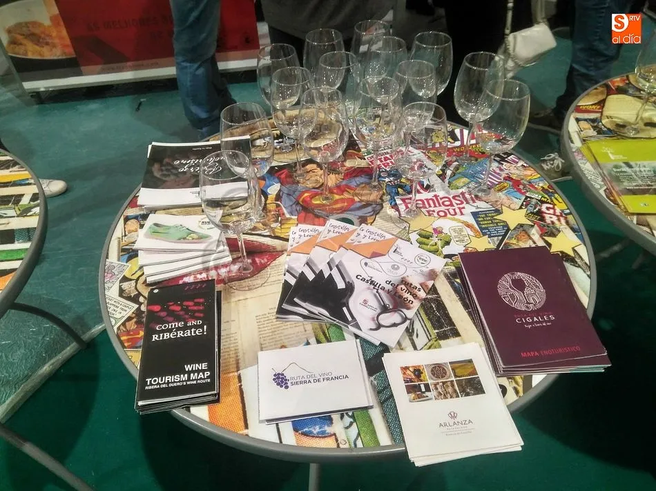 Foto 3 - Los vinos de la Sierra de Francia se promocionan en la FIT de Portugal