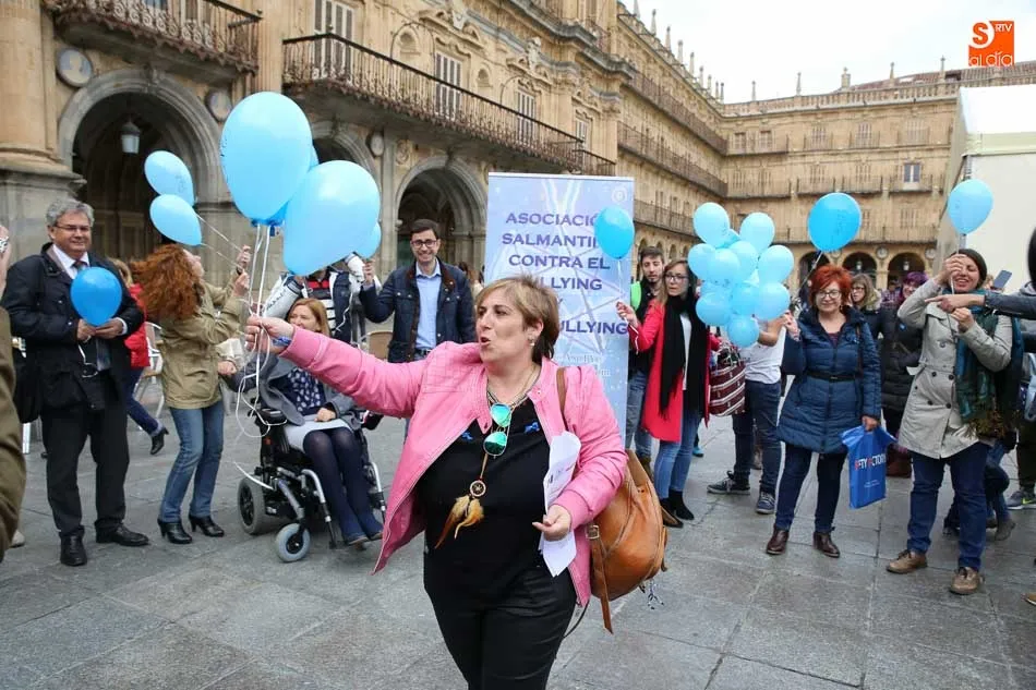 Foto 8 - Salamanca se vuelca con el homenaje al D&iacute;a Internacional contra el Bullying  