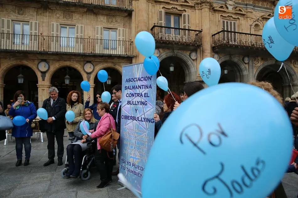 Foto 5 - Salamanca se vuelca con el homenaje al D&iacute;a Internacional contra el Bullying  