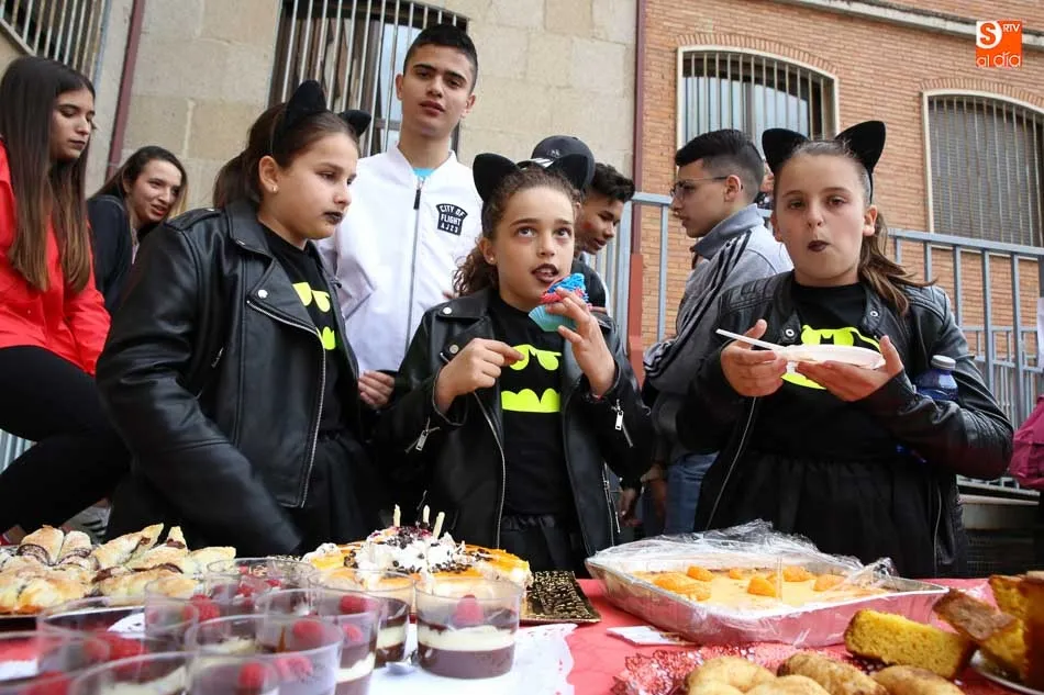 Foto 9 - Actividades en el colegio Trinitarios y defile de disfraces para los m&aacute;s peque&ntilde;os
