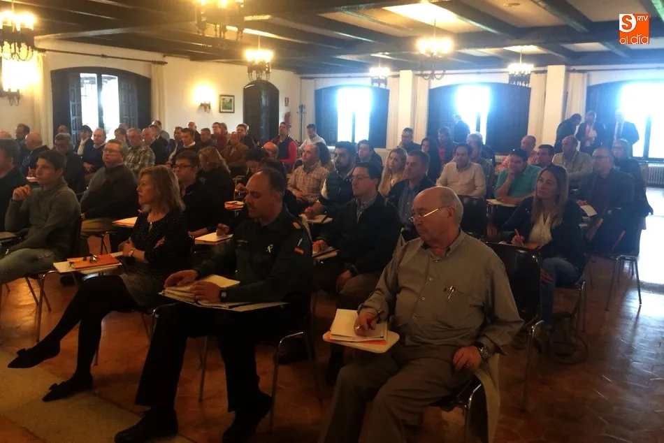 Foto 2 - En torno a 200 personas participar&aacute;n en el curso de presidentes de espect&aacute;culos taurinos  