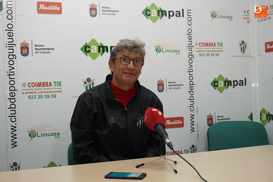 Foto 2 - El CD Guijuelo quiere dar a su afici&oacute;n una alegr&iacute;a en el &uacute;ltimo partido en casa
