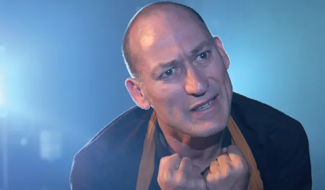 El televisivo Daniel Albadalejo trae el sábado al Teatro Nuevo ‘Malvados de Oro’   