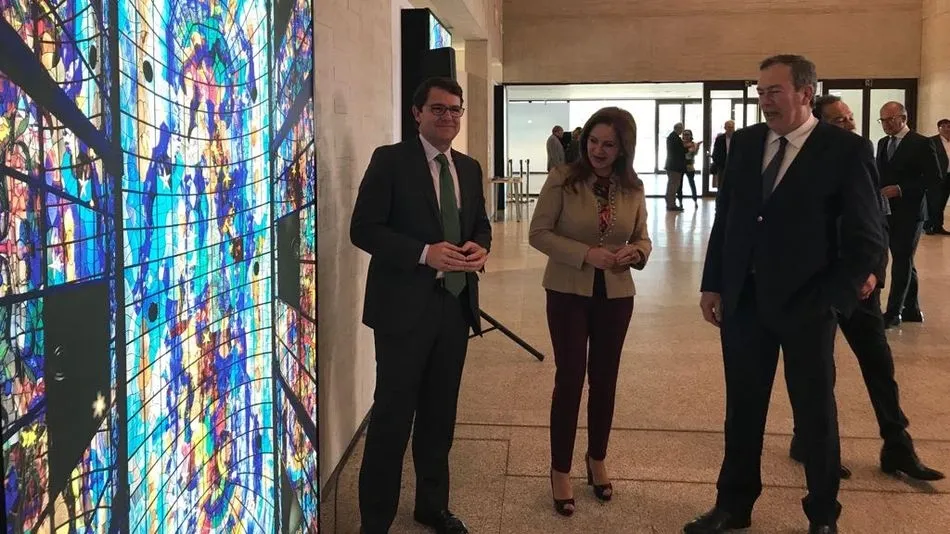 Alfonso Fernández Mañueco, Silvia Clemente y Pedro Pérez Castro, en la inauguración.
