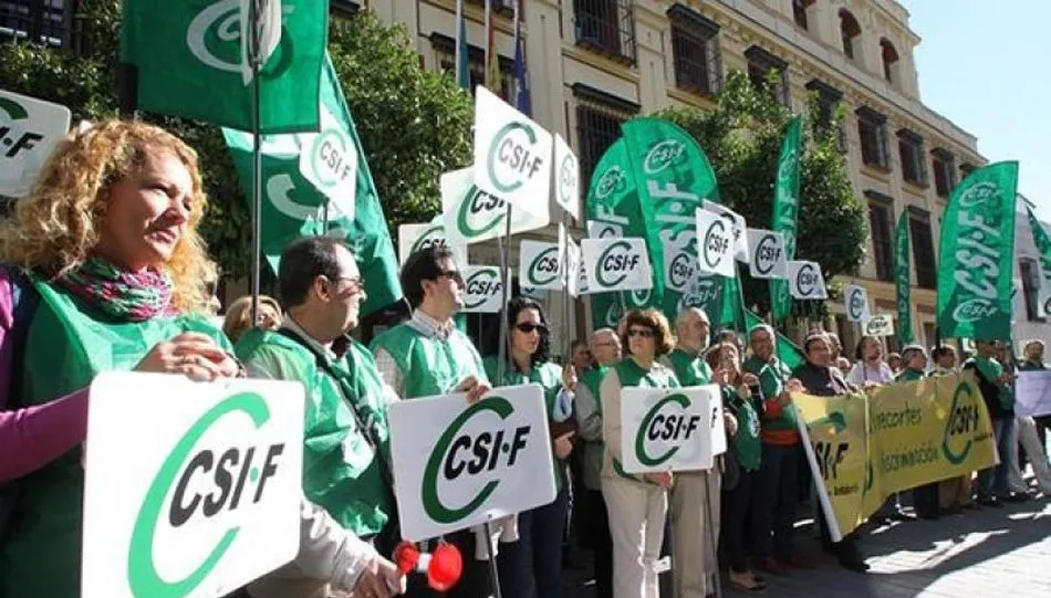 Protesta de funcionarios del sindicato CSIF