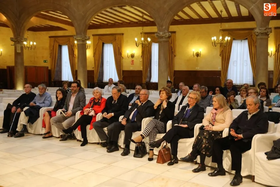 Foto 2 - El Casino acoge la presentaci&oacute;n de Aliseda, una puta coja, obra de Manuel Rodr&iacute;guez Barba