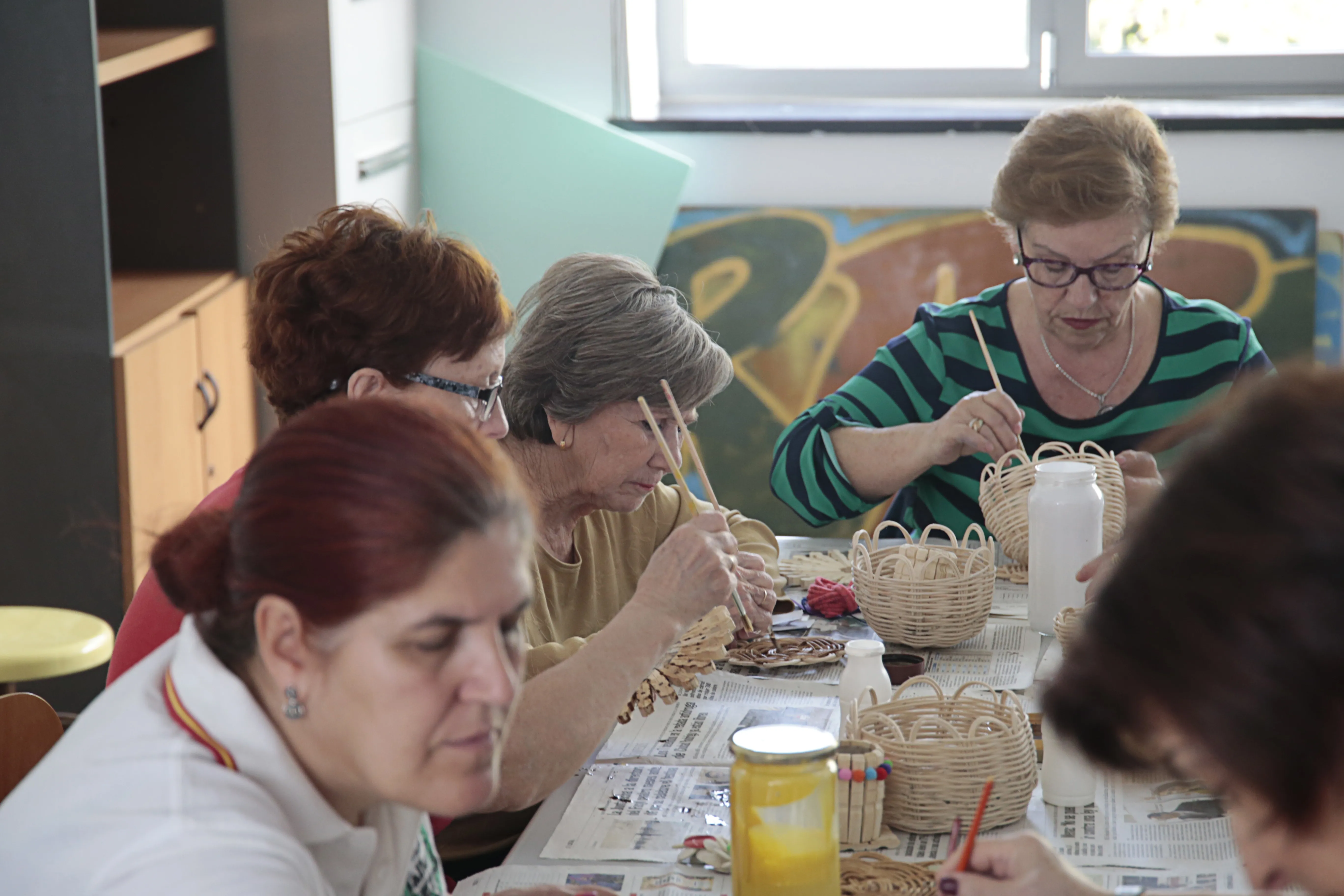 Foto 5 - Los mayores de Santa Marta fomentan el envejecimiento activo con actividades y juegos  