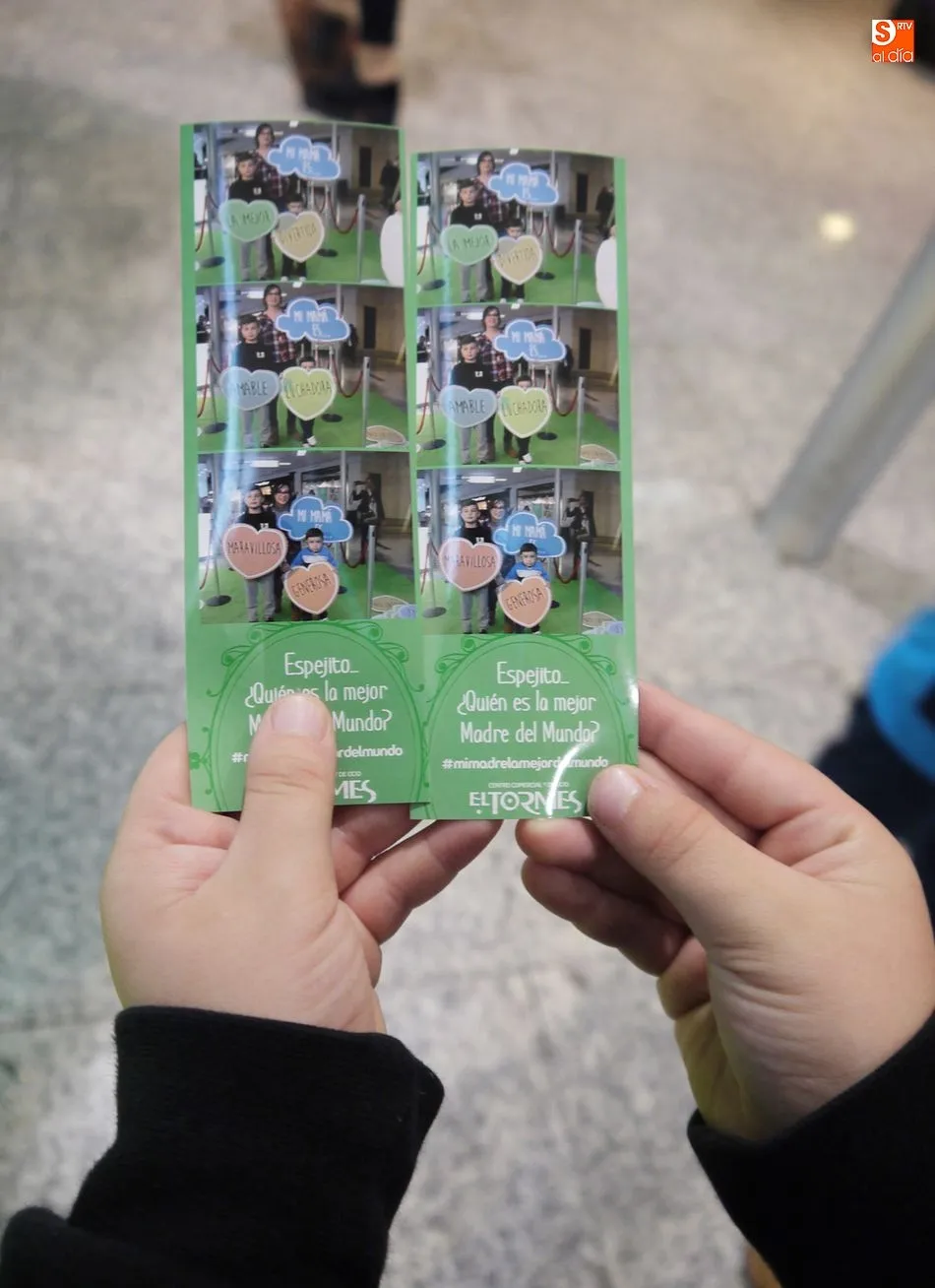 Foto 9 - Espejito m&aacute;gico&hellip; para celebrar el D&iacute;a de la Madre en el Centro Comercial El Tormes
