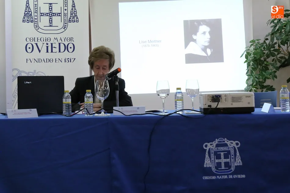 Foto 6 - Margarita Salas: &ldquo;En un futuro no muy lejano la mujer investigadora ocupar&aacute; el puesto que le...