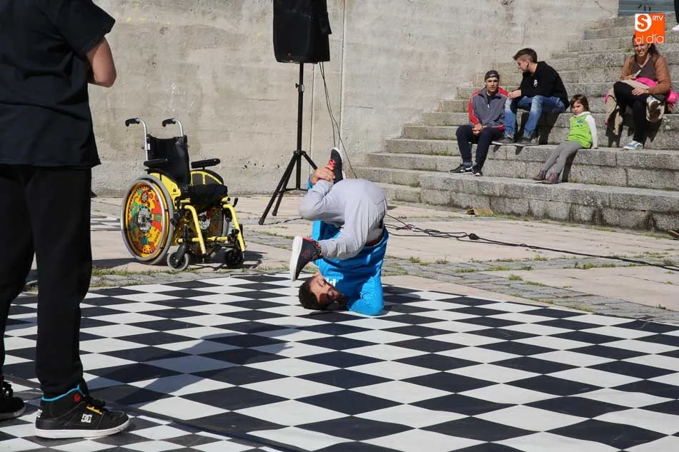 Foto 11 - Arranca en la Plaza de San Rom&aacute;n la novena edici&oacute;n del festival de Breakdance