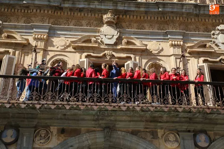 Foto 7 - El alcalde recibe al CD Salamanca FF tras su reciente ascenso a Segunda Divisi&oacute;n