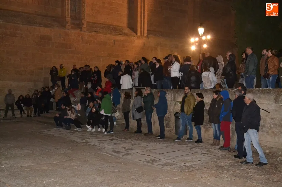 Foto 2 - M&aacute;s de un centenar de personas asiste al estreno oficial de la Ruta de los Malditos 2  