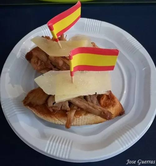 Foto 8 - Macotera se llena de visitantes y buena gastronom&iacute;a durante su X Feria del Pincho