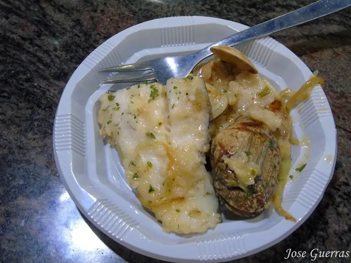 Foto 6 - Macotera se llena de visitantes y buena gastronom&iacute;a durante su X Feria del Pincho