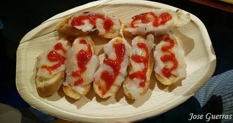 Foto 3 - Macotera se llena de visitantes y buena gastronom&iacute;a durante su X Feria del Pincho