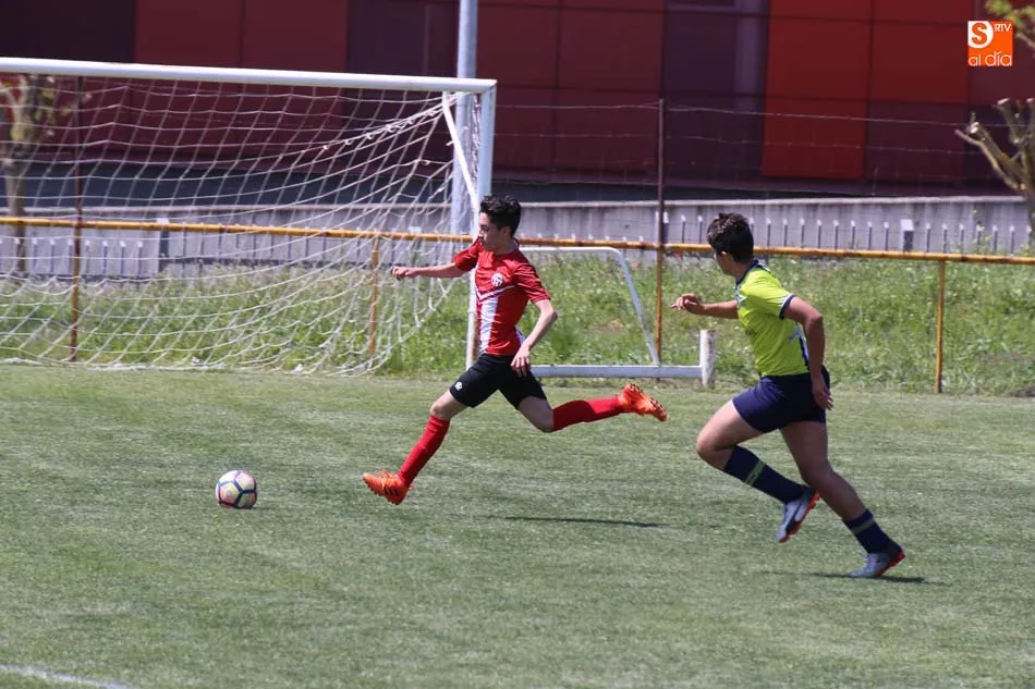 Foto 6 - Resultados, clasificaciones e im&aacute;genes de las categor&iacute;as de f&uacute;tbol provincial