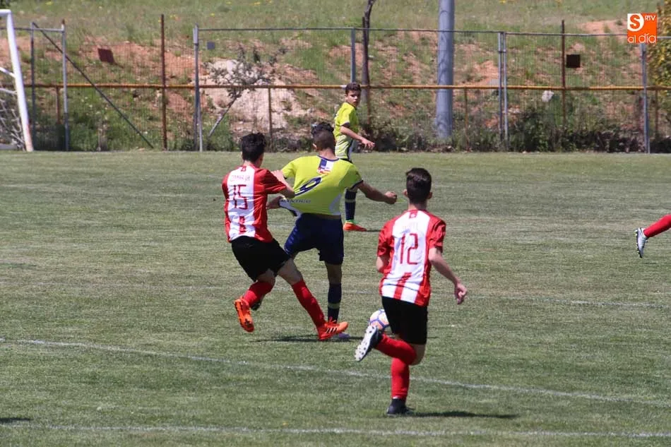 Foto 3 - Resultados, clasificaciones e im&aacute;genes de las categor&iacute;as de f&uacute;tbol provincial