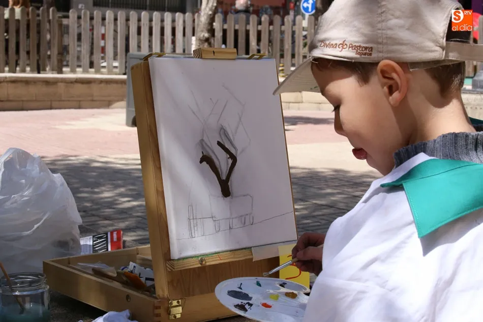 Foto 9 - El barrio del Oeste inspira a los participantes del concurso de pintura r&aacute;pida