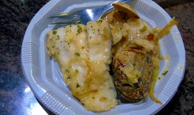 Merluza a la Cazuela del Bar Agualuna se lleva la X Feria del Pincho de Macotera. Foto: José Guerras