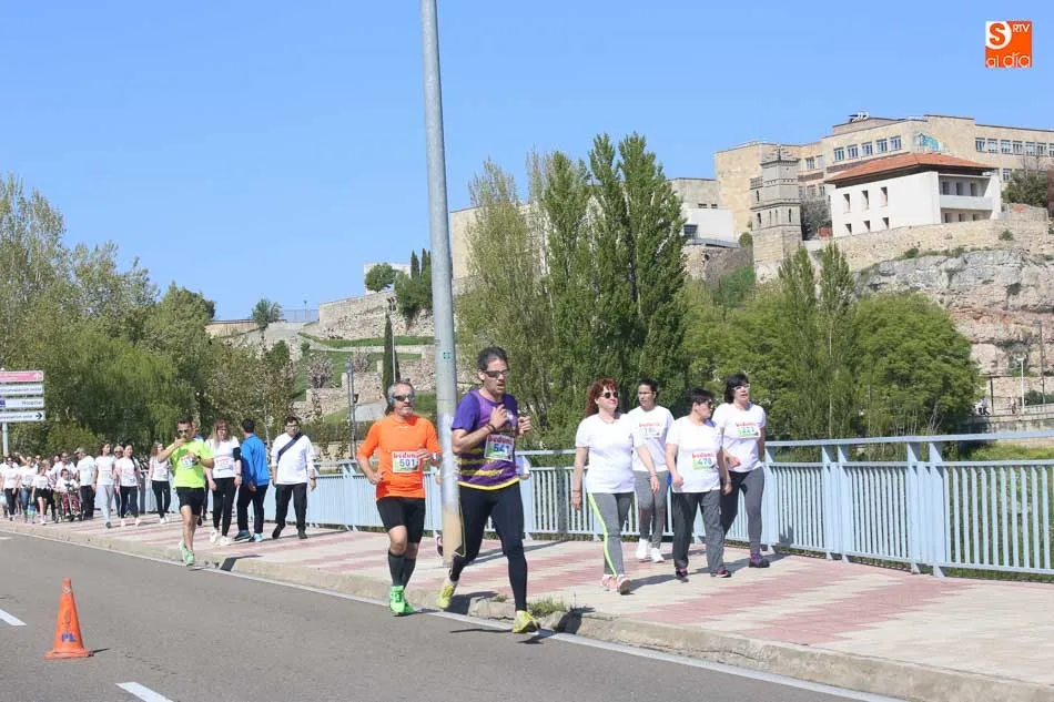 Foto 8 - El colegio Misioneras de la Providencia celebra la segunda edici&oacute;n de su carrera