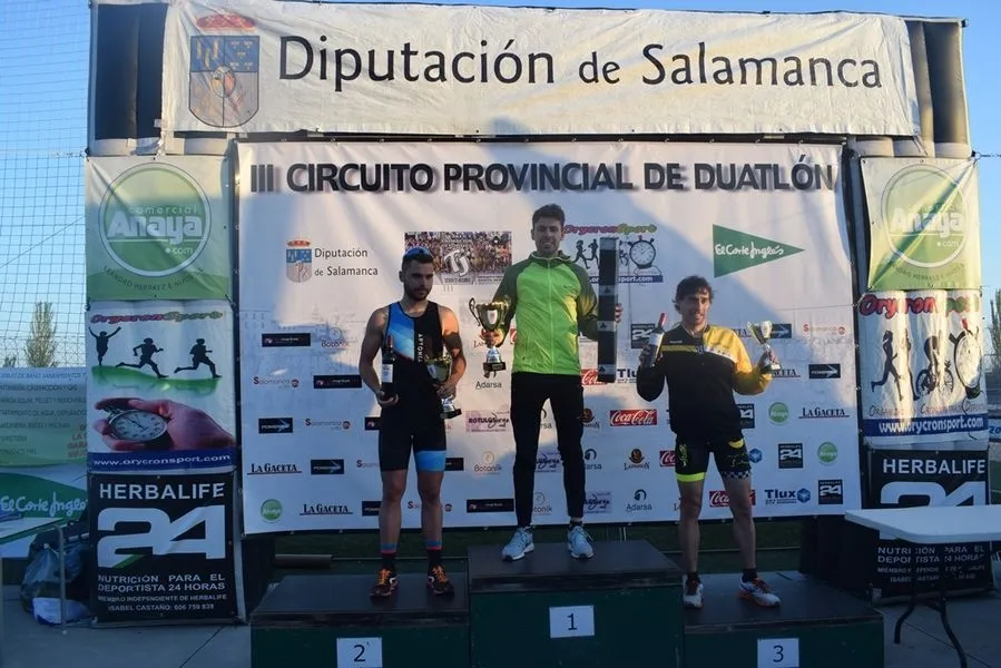 Foto 2 - Alberto Dom&iacute;nguez&nbsp;y Sonia S&aacute;nchez se hacen con el primer puesto en el tercer Duatl&oacute;n Cross de...