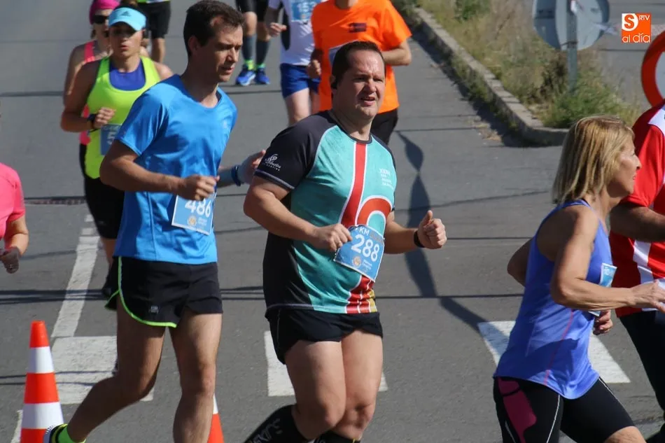 Foto 10 - Los 10 kil&oacute;metros de Gudino debutan en Villamayor con una amplia participaci&oacute;n y con intencion de ...