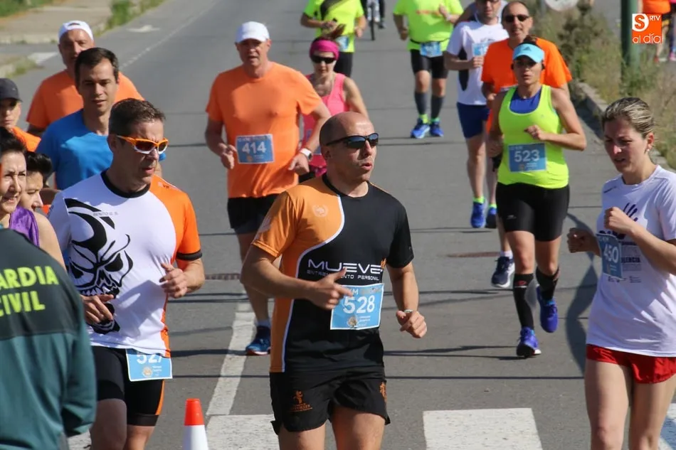Foto 3 - Los 10 kil&oacute;metros de Gudino debutan en Villamayor con una amplia participaci&oacute;n y con intencion de ...
