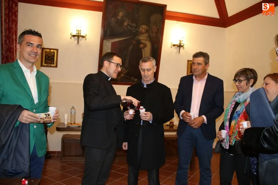 Foto 7 - Memorable concierto de &Eacute;vano para inaugurar el renovado claustro de los carmelitas