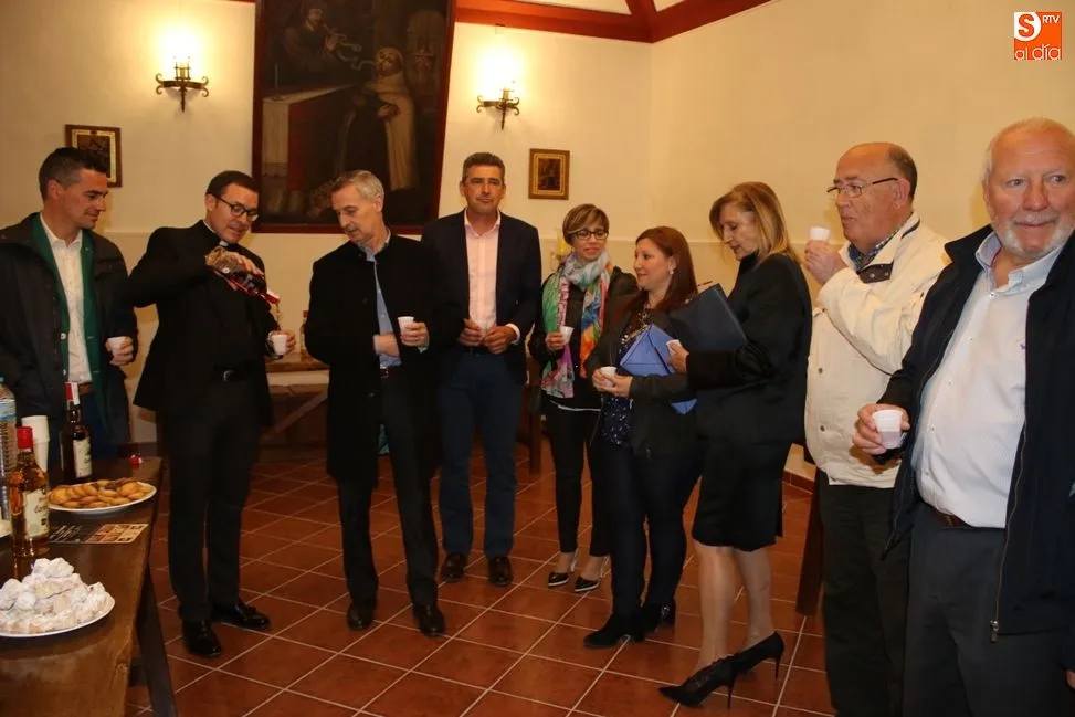 Foto 3 - Memorable concierto de &Eacute;vano para inaugurar el renovado claustro de los carmelitas