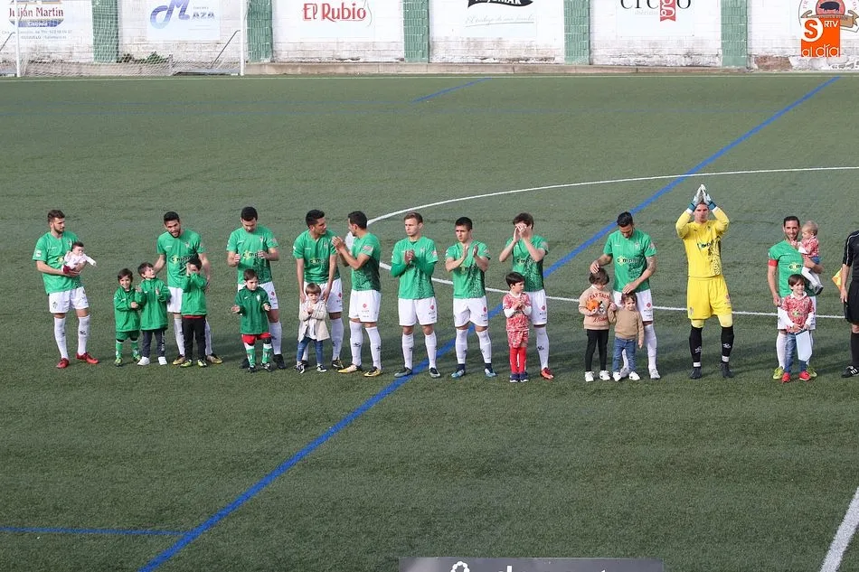 Foto 7 - El CD Guijuelo logra la salvaci&oacute;n sufriendo ante el Atl&eacute;tico de Madrid B (0-0)