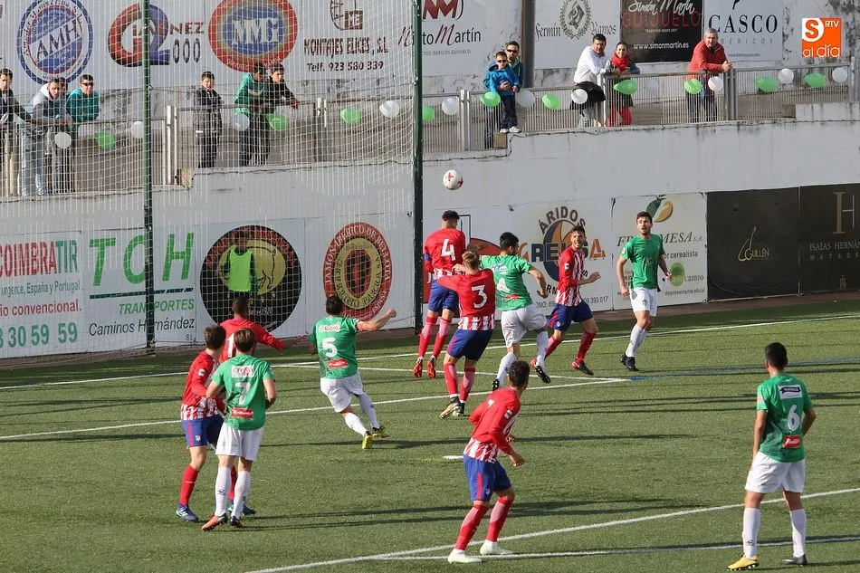 Foto 4 - El CD Guijuelo logra la salvaci&oacute;n sufriendo ante el Atl&eacute;tico de Madrid B (0-0)